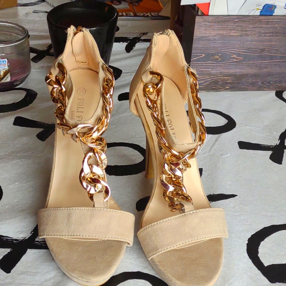 Cream tan heels